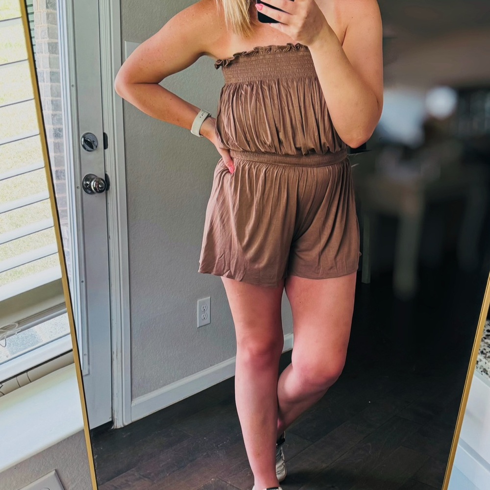 Bluivy Women's Smocked Strapless Brown Romper